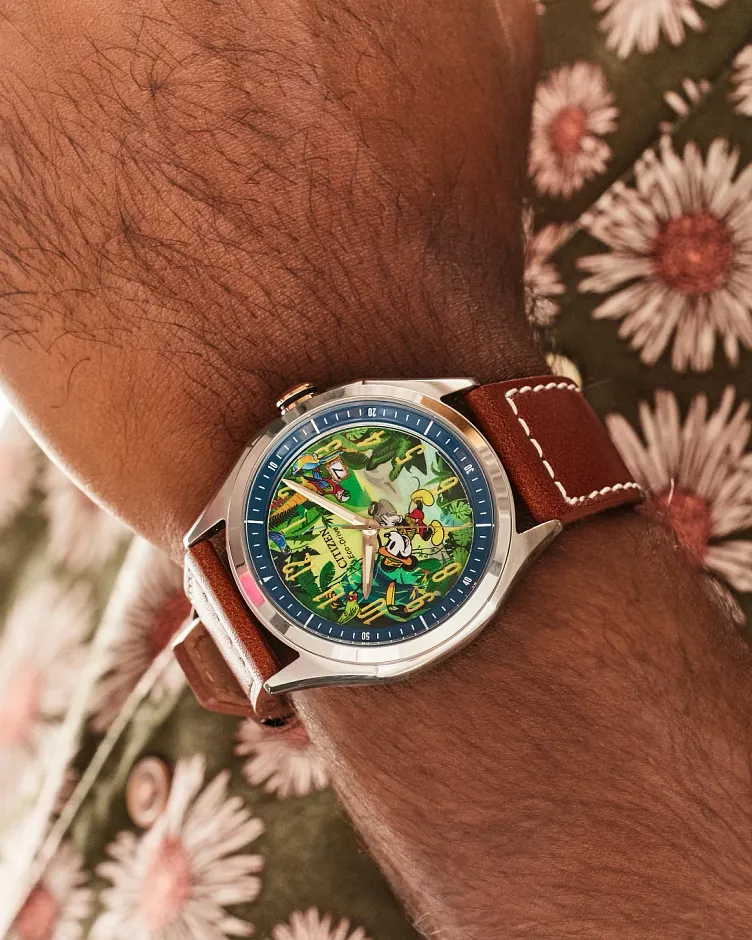 Mickey Mouse Explorer Green Dial Leather Strap AW1149-06W | CITIZEN Mickey Mouse Explorer Green Dial Leather Strap AW1149-06W | CITIZEN